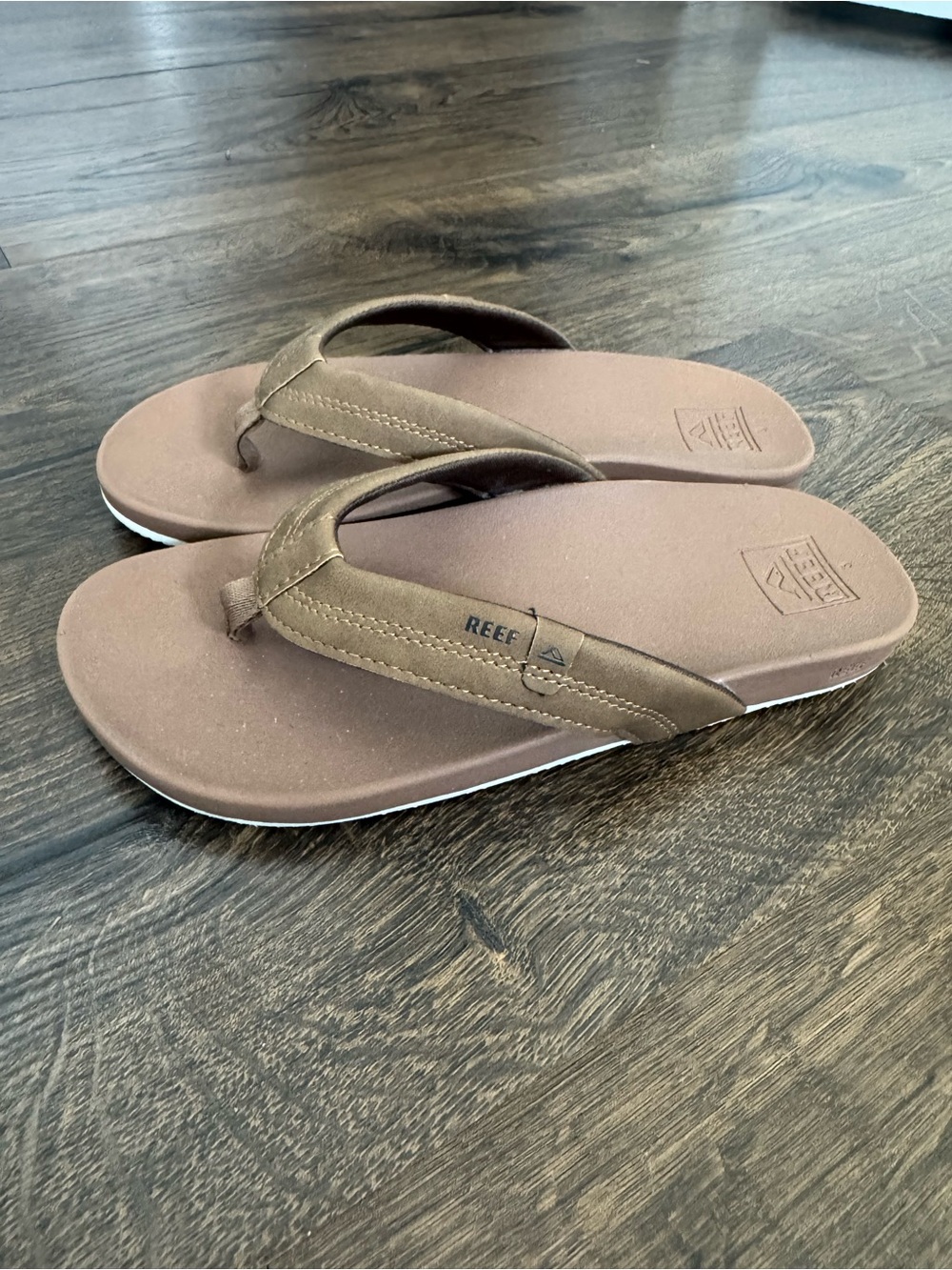 Reef Boys Size 3 Brown Flip Flop Sandals Youth